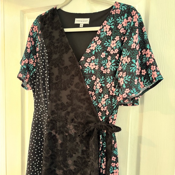PIPER & SCOOT multi print faux wrap dress - Picture 2 of 7
